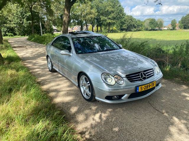 Mercedes-Benz CLK 55 AMG