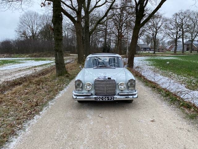 Mercedes-Benz 300SE Rally