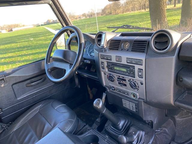 Land-Rover 90 2.4TD X-Tech