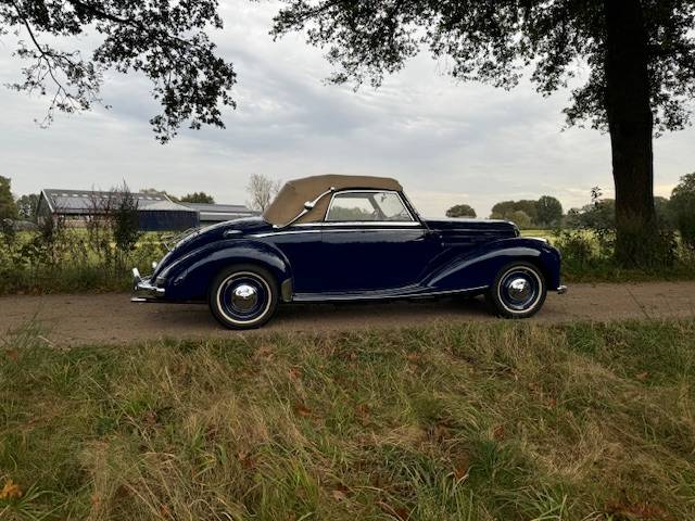 Mercedes-Benz 220A Roadster