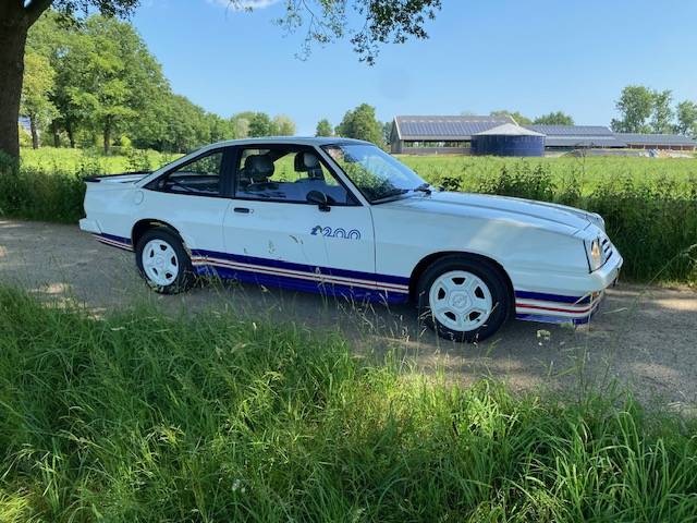 Opel Manta i200 Irmscher