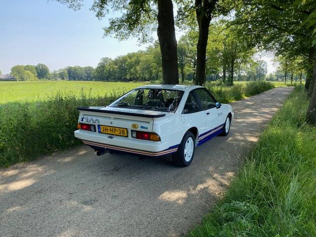 Opel Manta i200 Irmscher