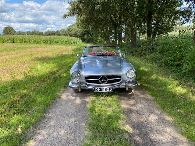 Mercedes-Benz 190SL Roadster