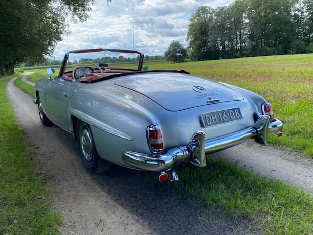 Mercedes-Benz 190SL Roadster