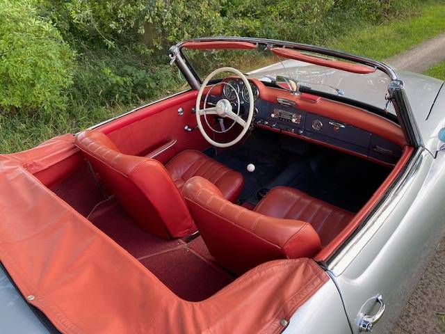 Mercedes-Benz 190SL Roadster