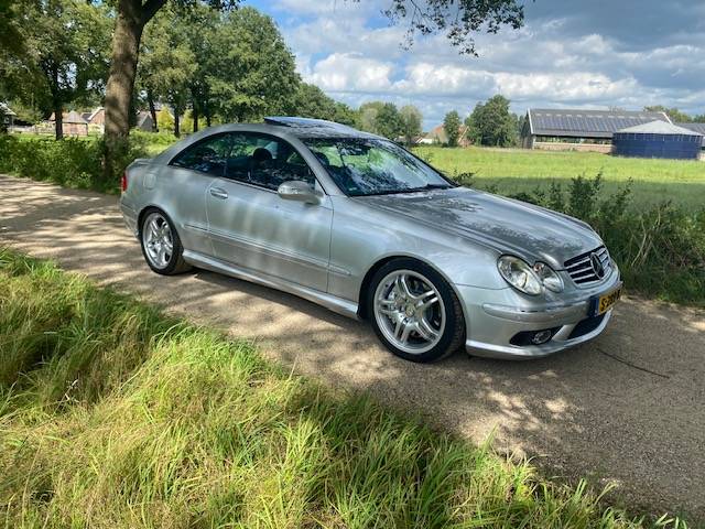 Mercedes-Benz CLK 55 AMG