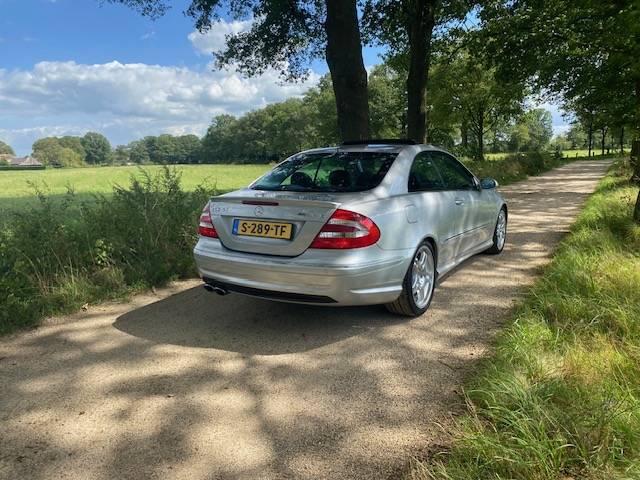 Mercedes-Benz CLK 55 AMG