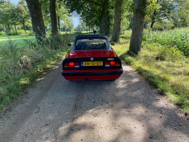 Alfa-Romeo Spider QV